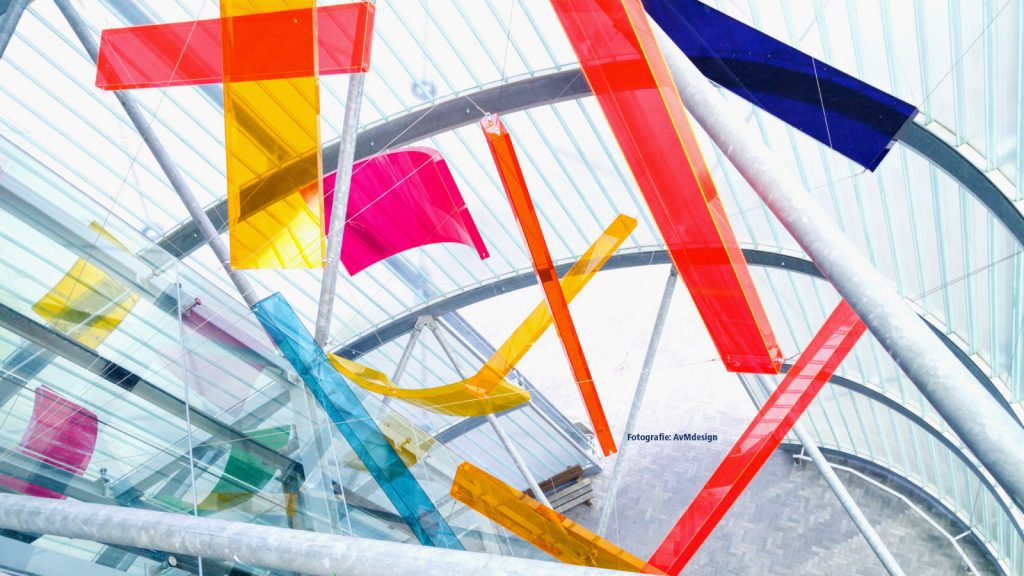 Stillleven gekleurd plexiglas - gekleurd acrylaat - assembleren - custumized